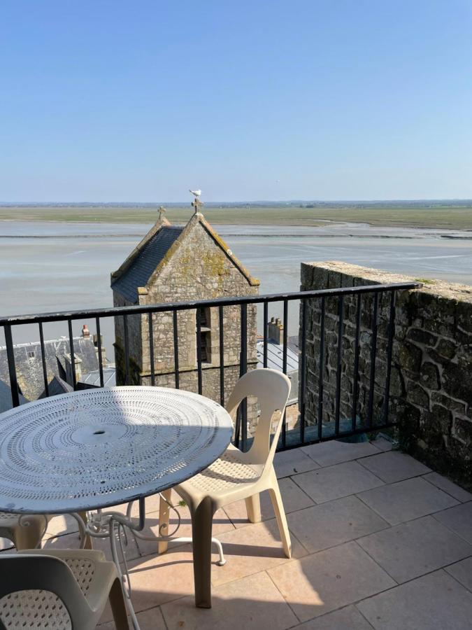 Hotel La Vieille Auberge à Mont St. Michel Extérieur photo